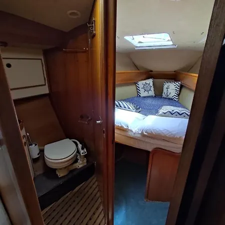 Dormire In Barca A Vela * ماراتييا